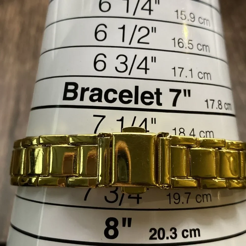Unbranded Ladies Gold Tone Watch New Battery Working